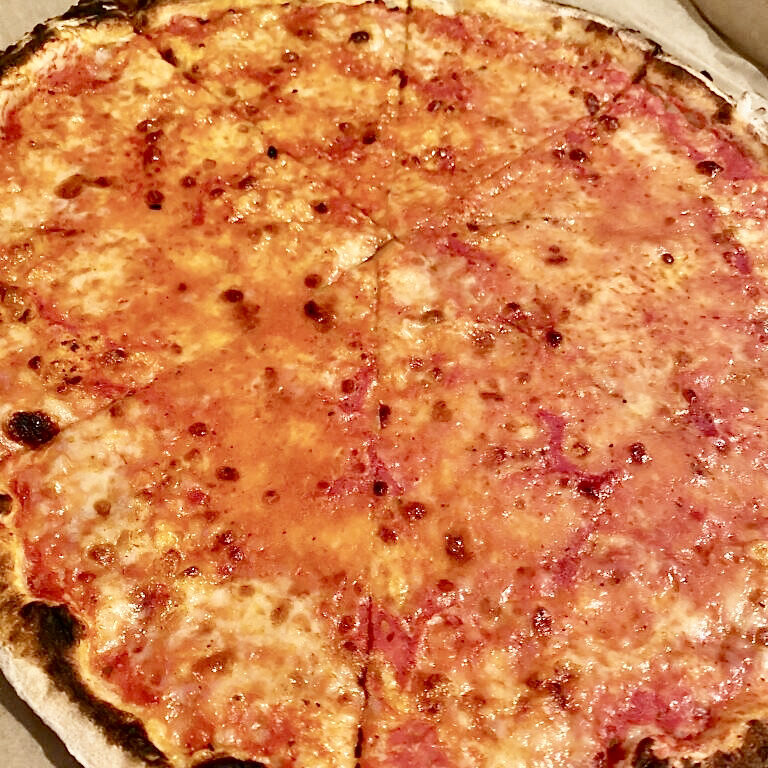Pizza-Victoria-Pardo-1-1744-768x1024 3