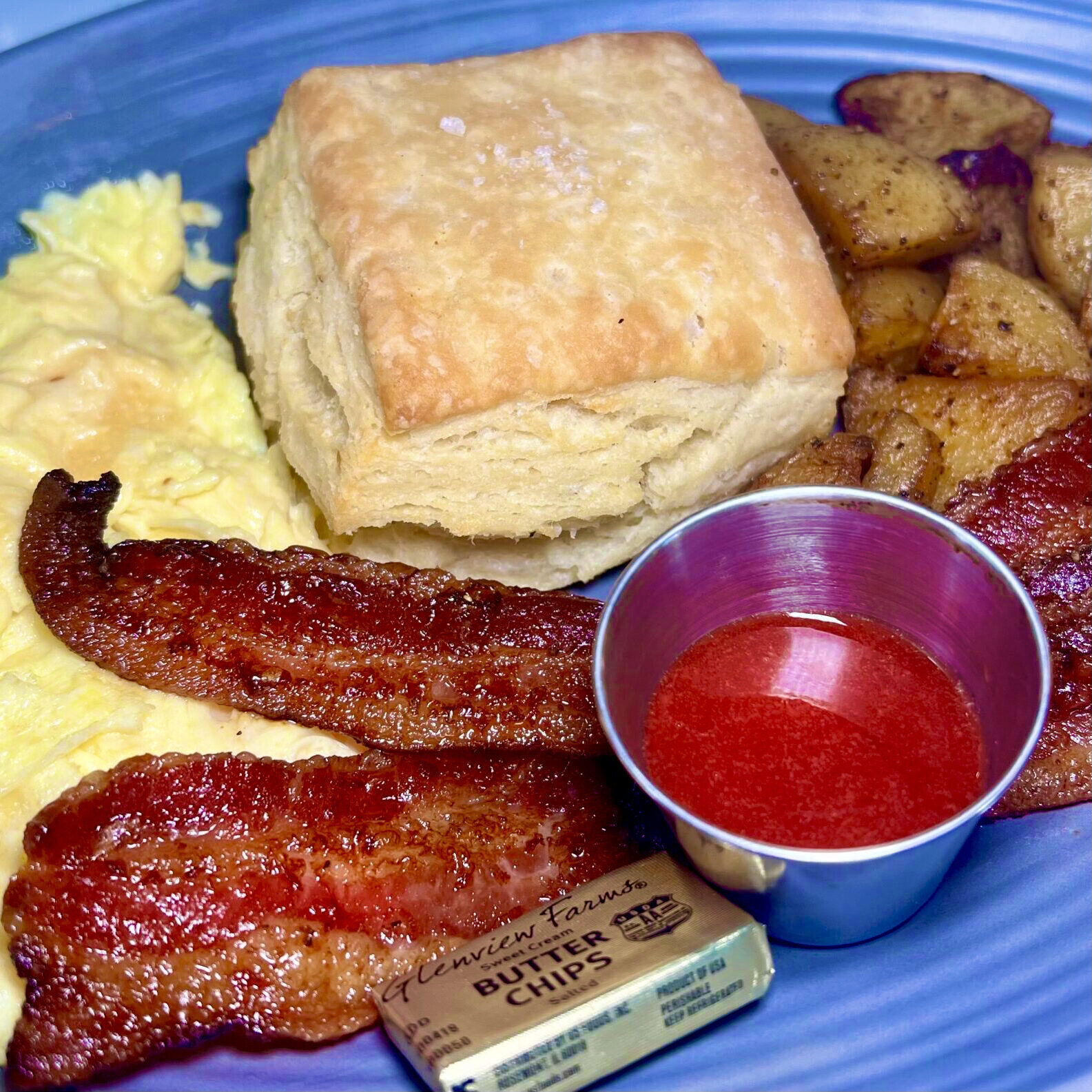 The-American-breakfast-Brad-Blankenship-1-2353-scaled-square-d9816974d30ae218b09e79953589cdf3-5ee0d2d5261d5 2